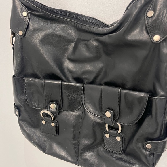 kesslord Handbags - Kesslord Black Leather Crossbody Purse